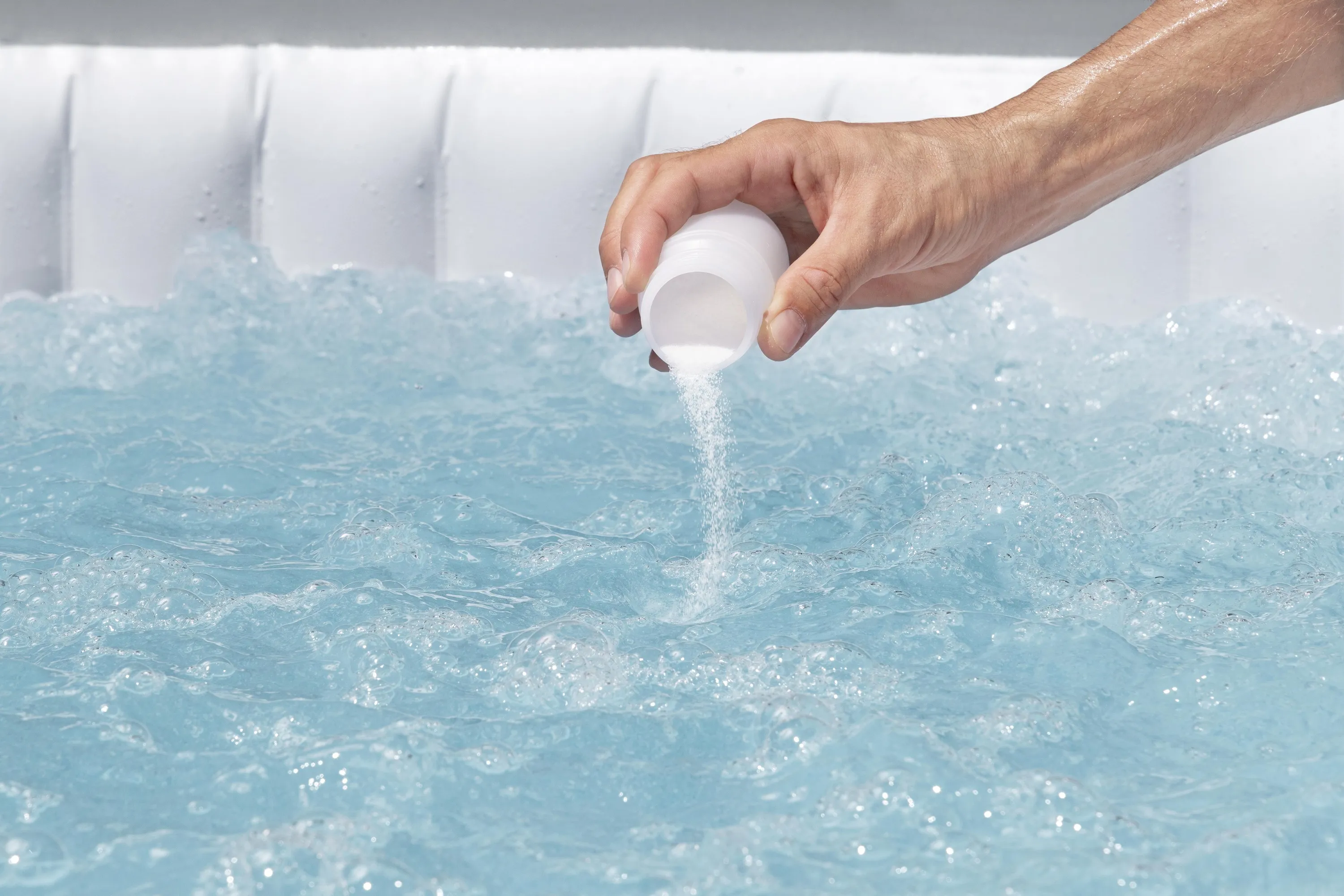 BESTWAY Lay-Z-Spa Hydrogenic 0.5 g/h Saltwater Chlorinator