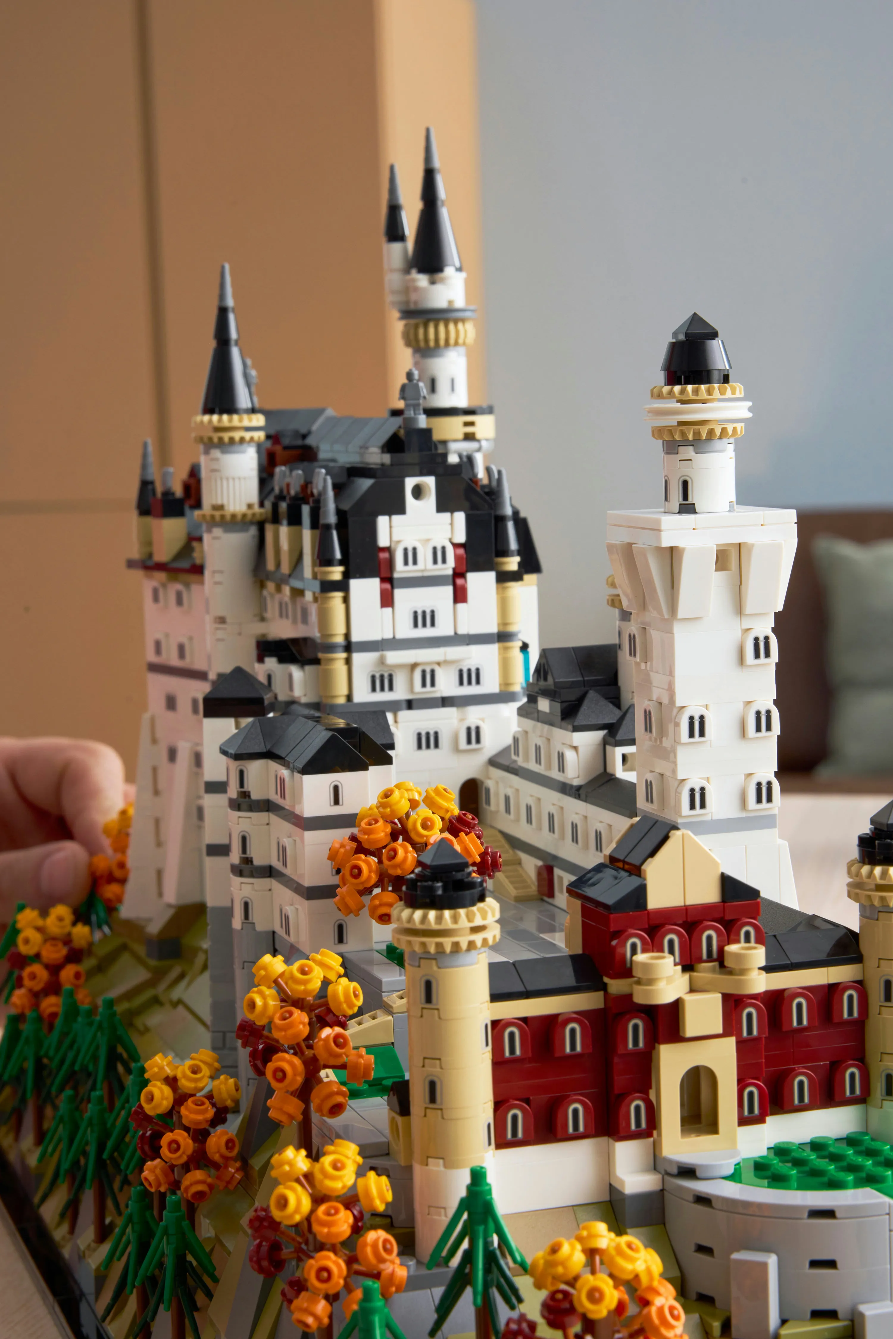 LEGO Architecture Neuschwanstein Castle 21063