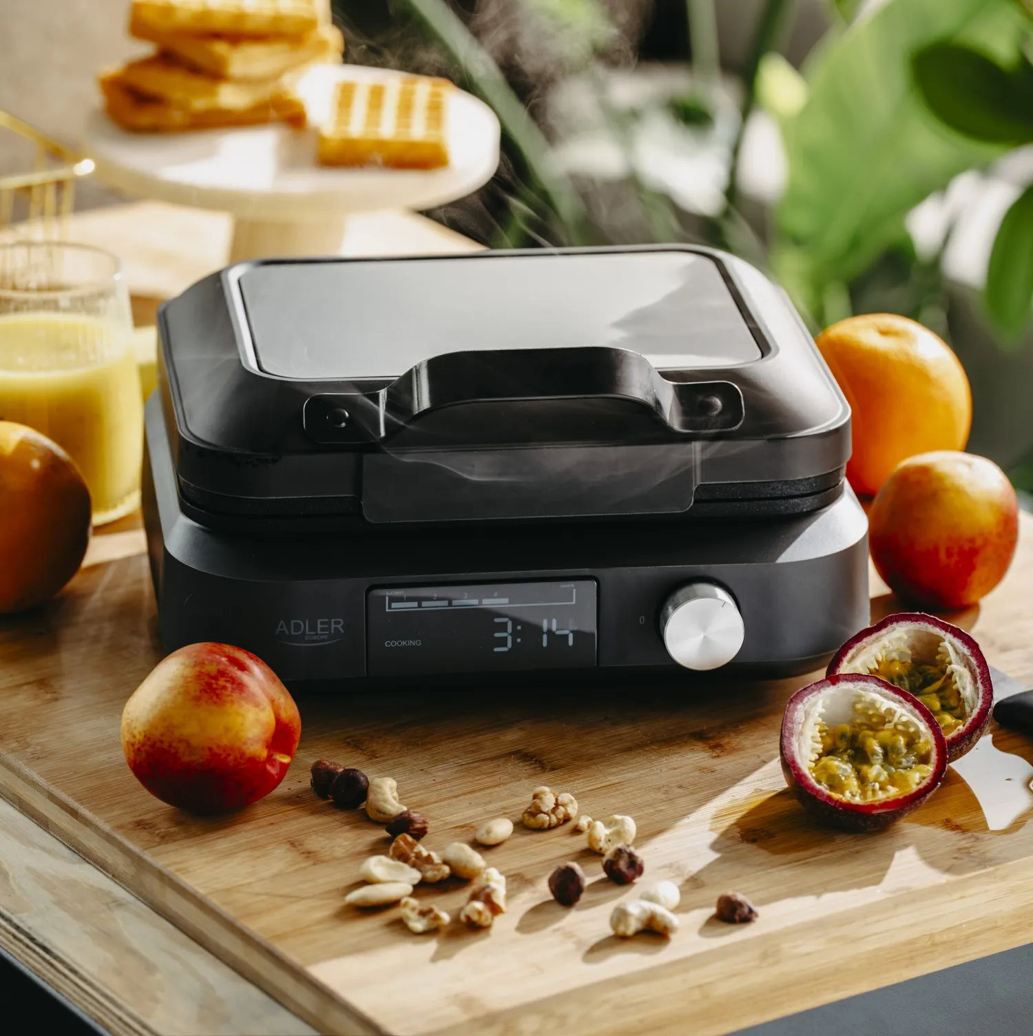 Adler AD 3087 Belgian Waffle Maker, 2 Waffles, 2200 W, Black