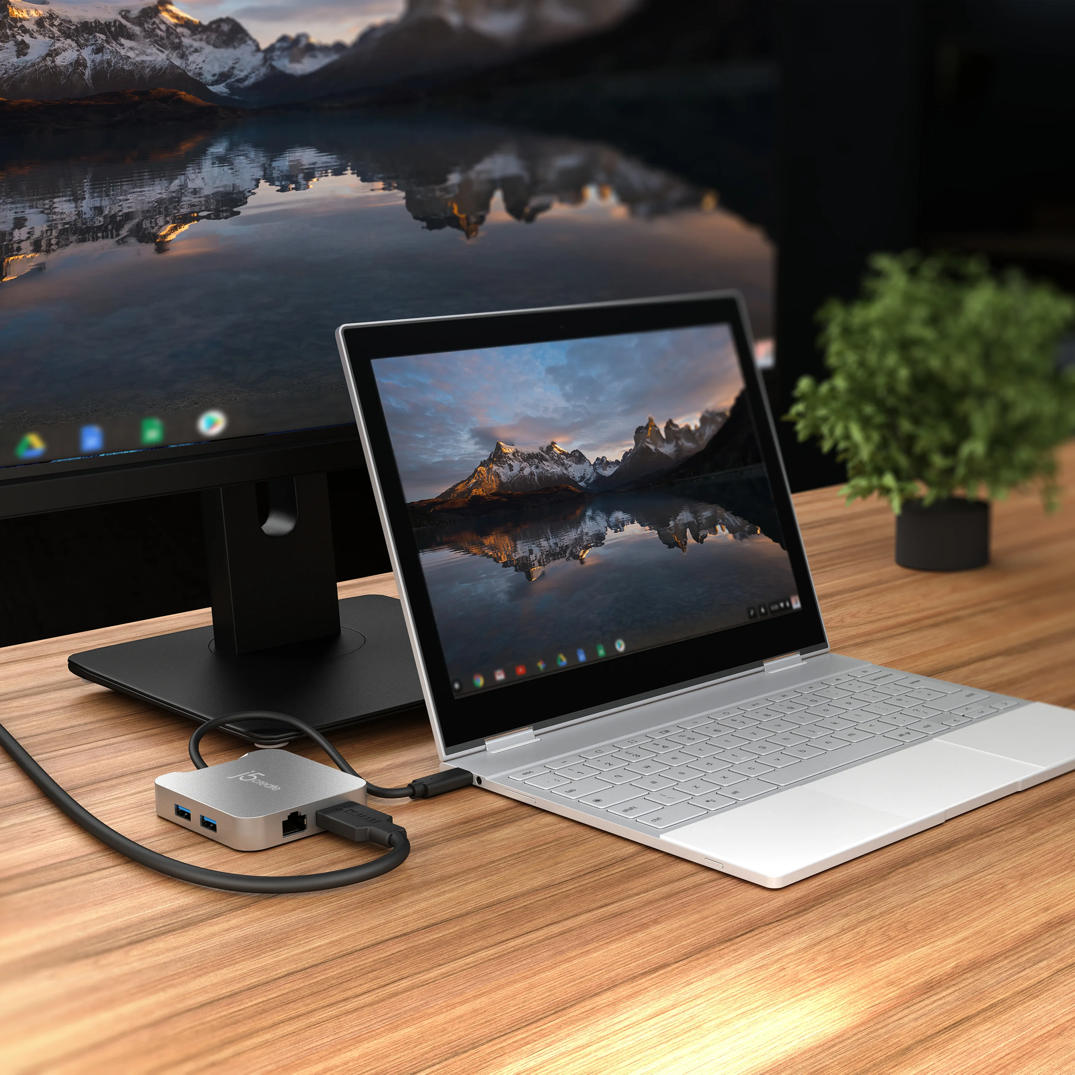 J5 Create 4K60 ELITE USB-C PD MULTI-PORT - ADAPTER