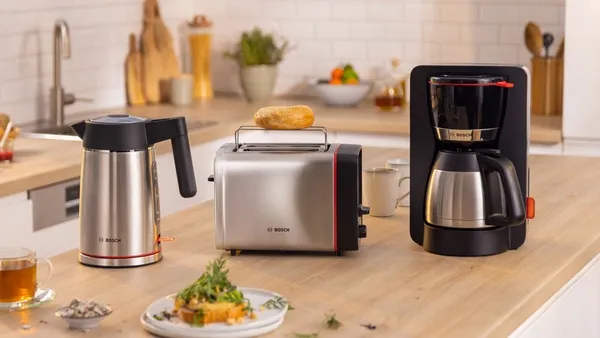 Bosch MyMoment -kahvinkeitin, musta