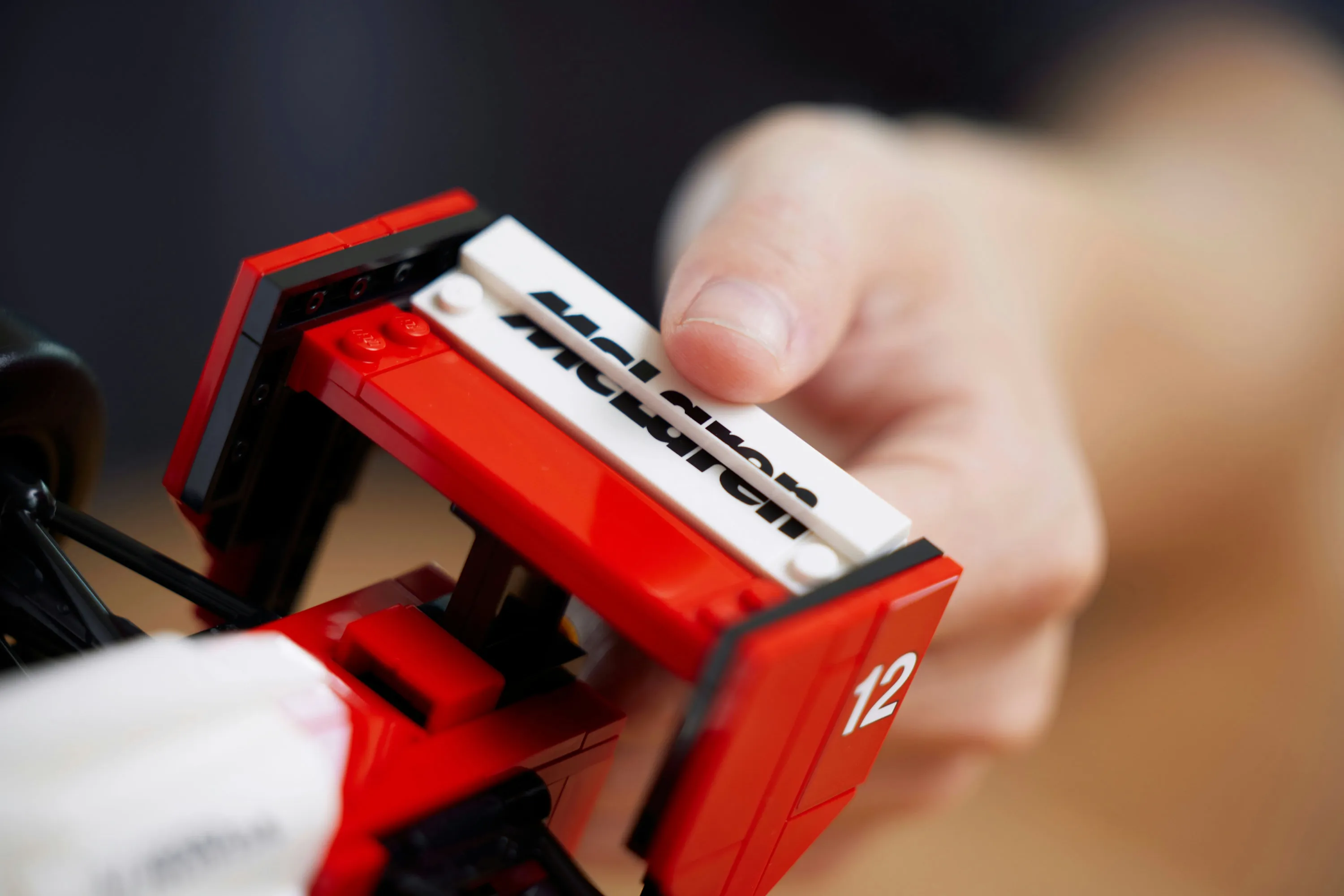 LEGO Icons McLaren MP4/4 &amp; Ayrton Senna 10330