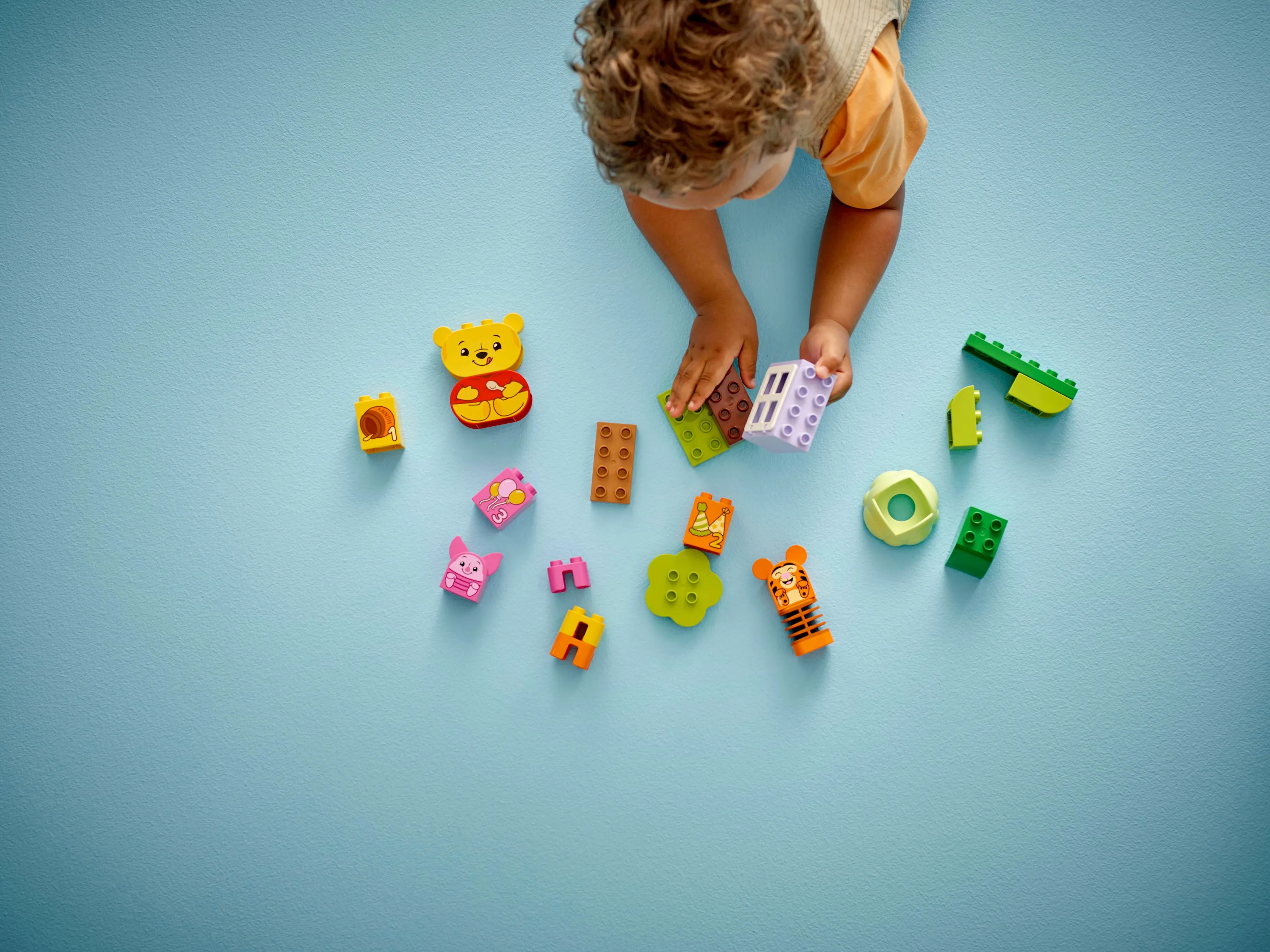 LEGO DUPLO Nalle Puhs f&ouml;delsedagskalas 10457