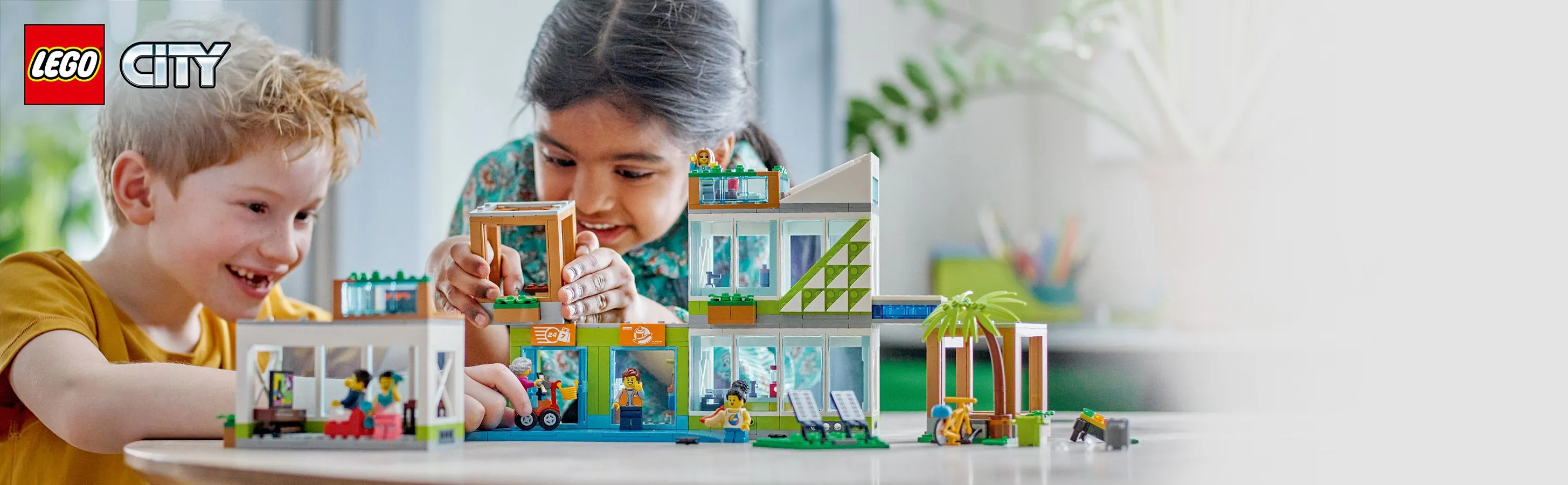 Lego City Apartment Building 60365