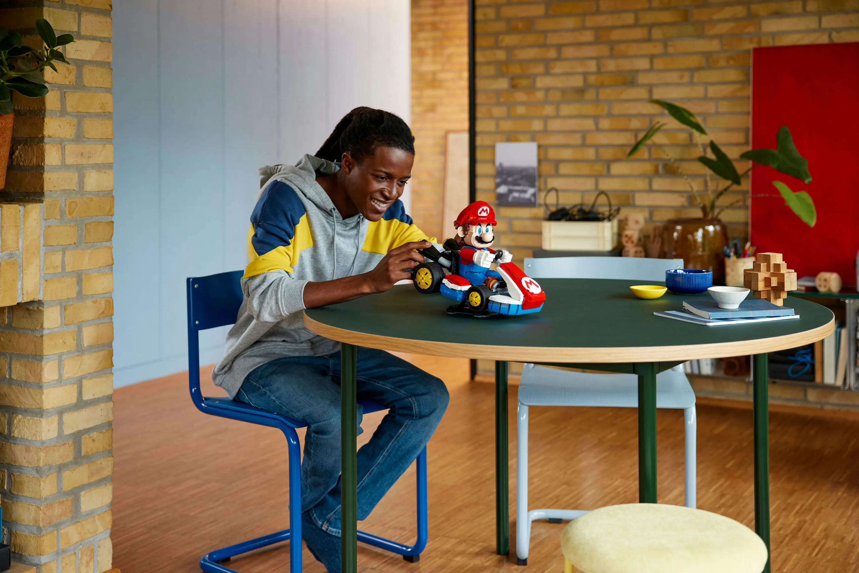 LEGO Super Mario Mario Kart: Mario and Standard Kart 72037