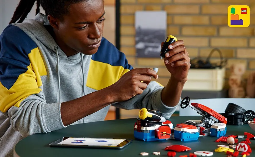 LEGO Super Mario Mario Kart: Mario and Standard Kart 72037