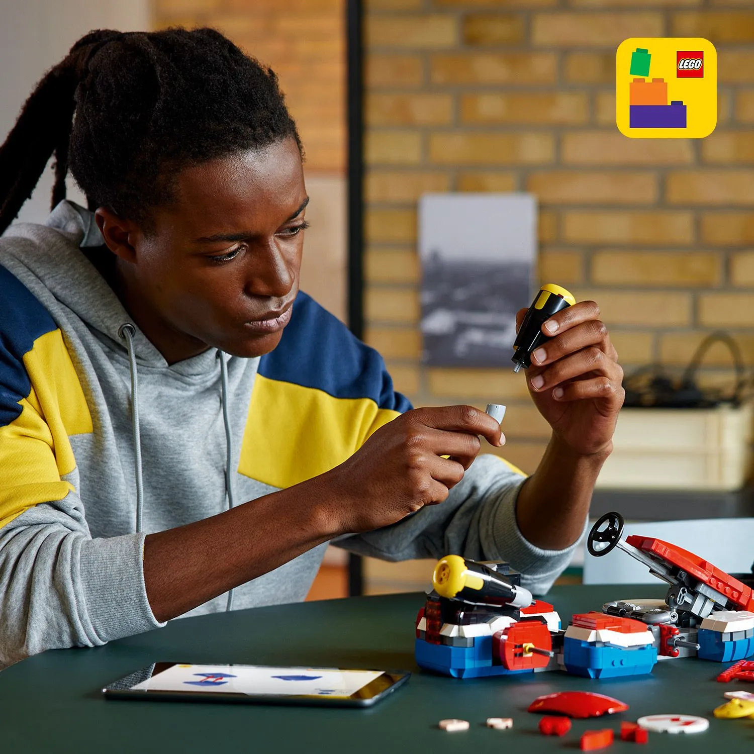 LEGO Super Mario Mario Kart: Mario and Standard Kart 72037