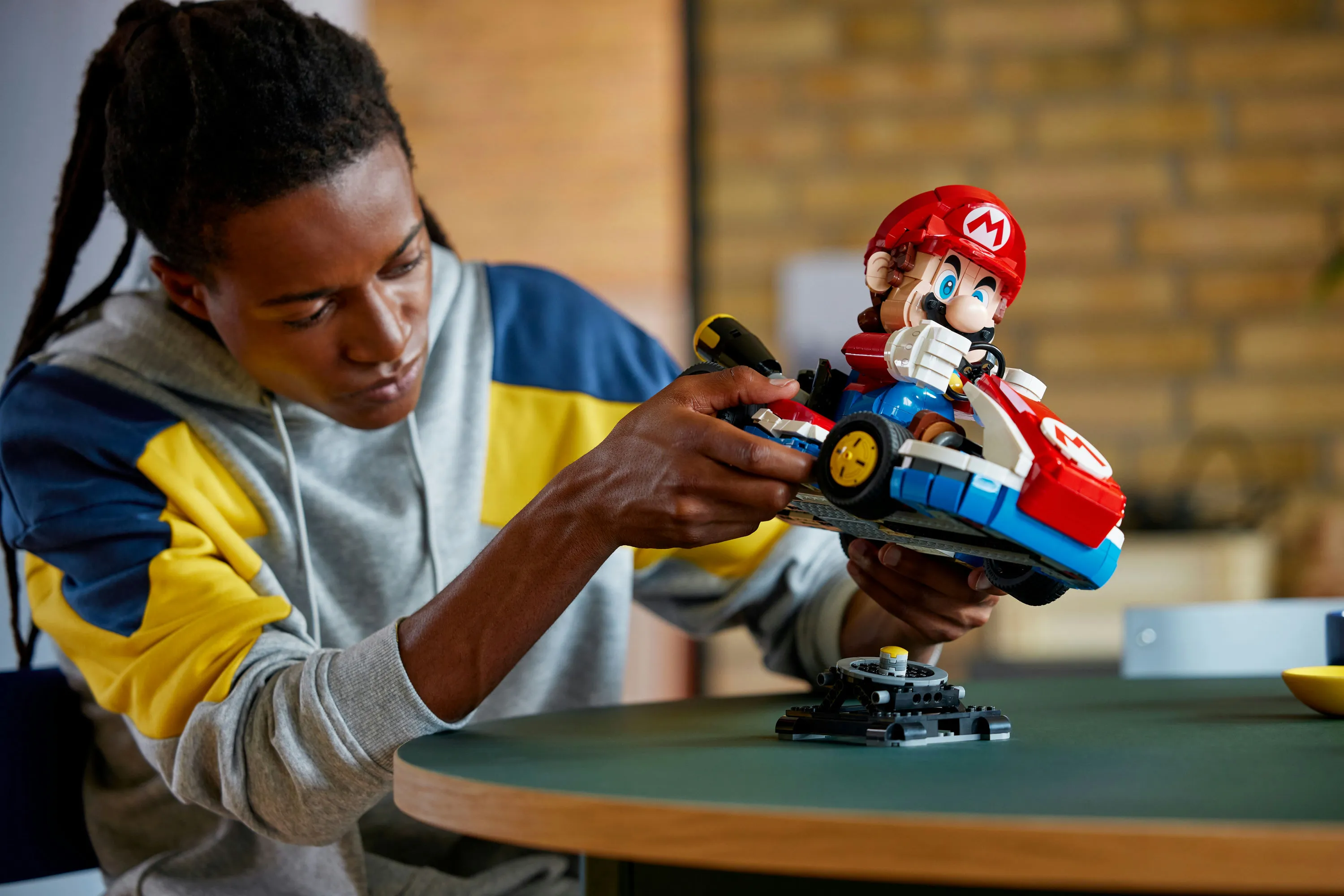 LEGO Super Mario Mario Kart: Mario and Standard Kart 72037
