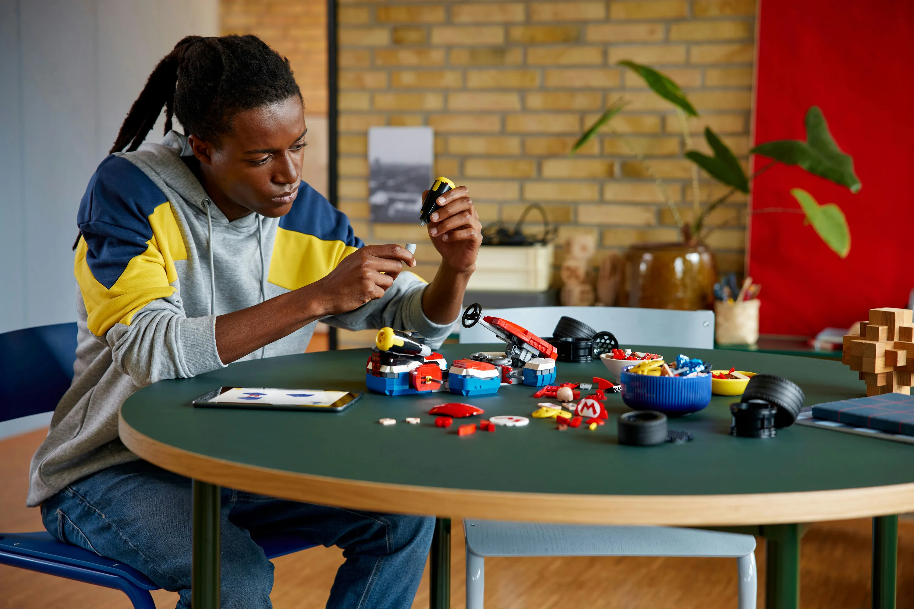 LEGO Super Mario Mario Kart: Mario and Standard Kart 72037