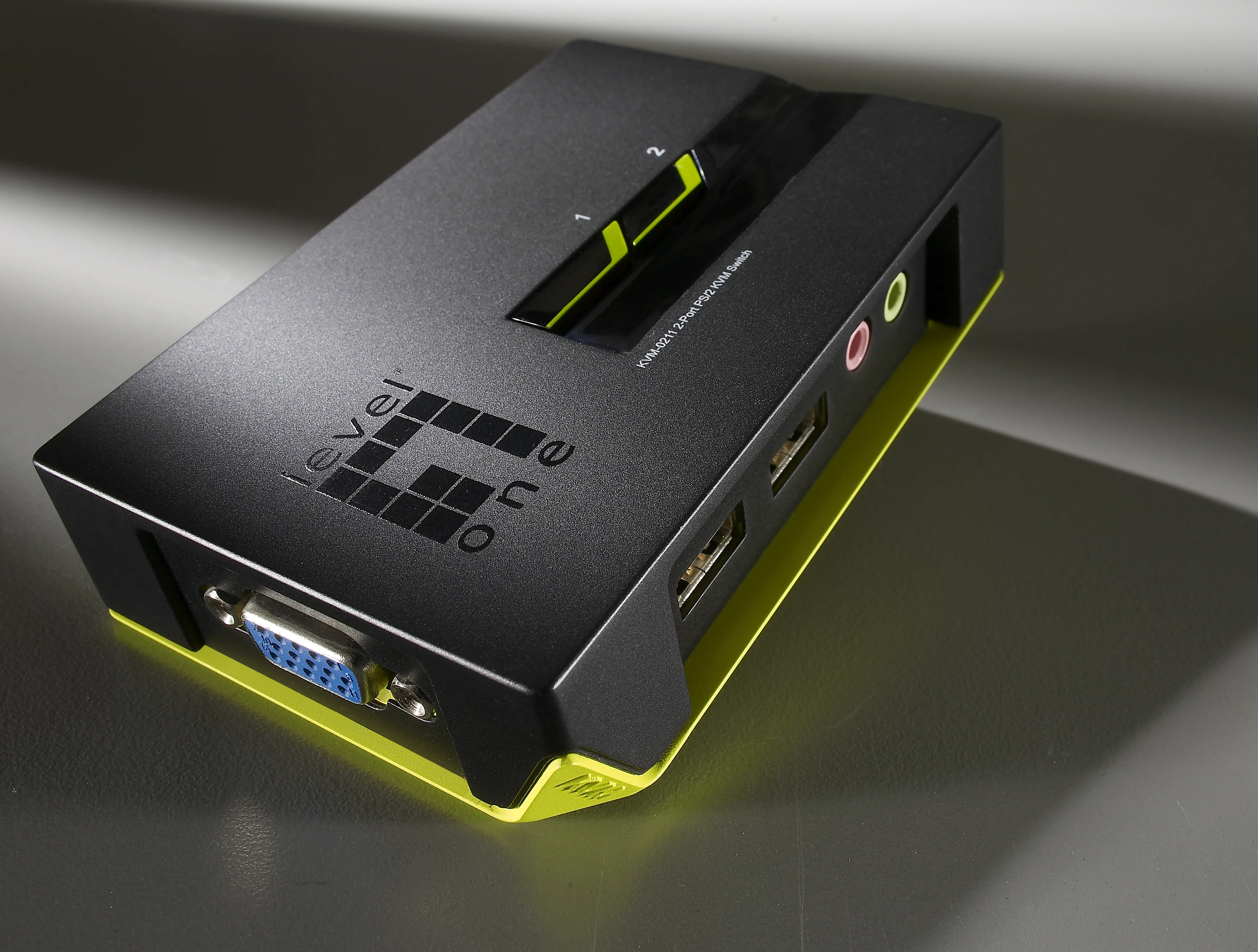 2-Port 2*USB KVM with Audio Bl