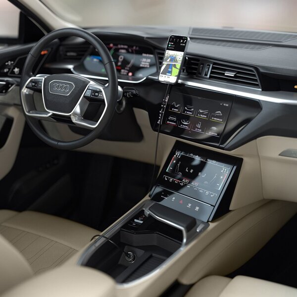 Satechi Qi2 - wireless car charger