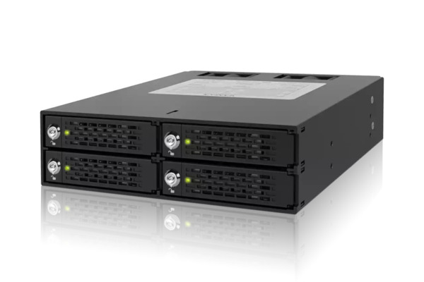 ICY DOCK ToughArmor 4 x 2.5&quot; SATA/SAS HDD/SSD Rack Key Lock