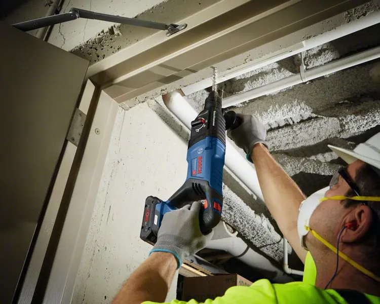 Bosch GBH 18V-26 D Professional - cordless rotary hammer with sds plus