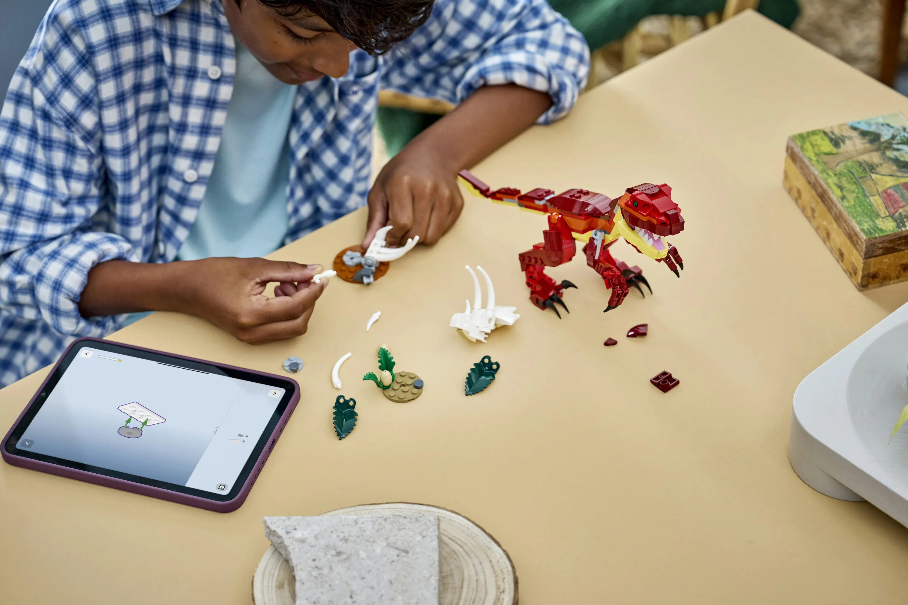 LEGO Creator Grym dinosaurie 31379