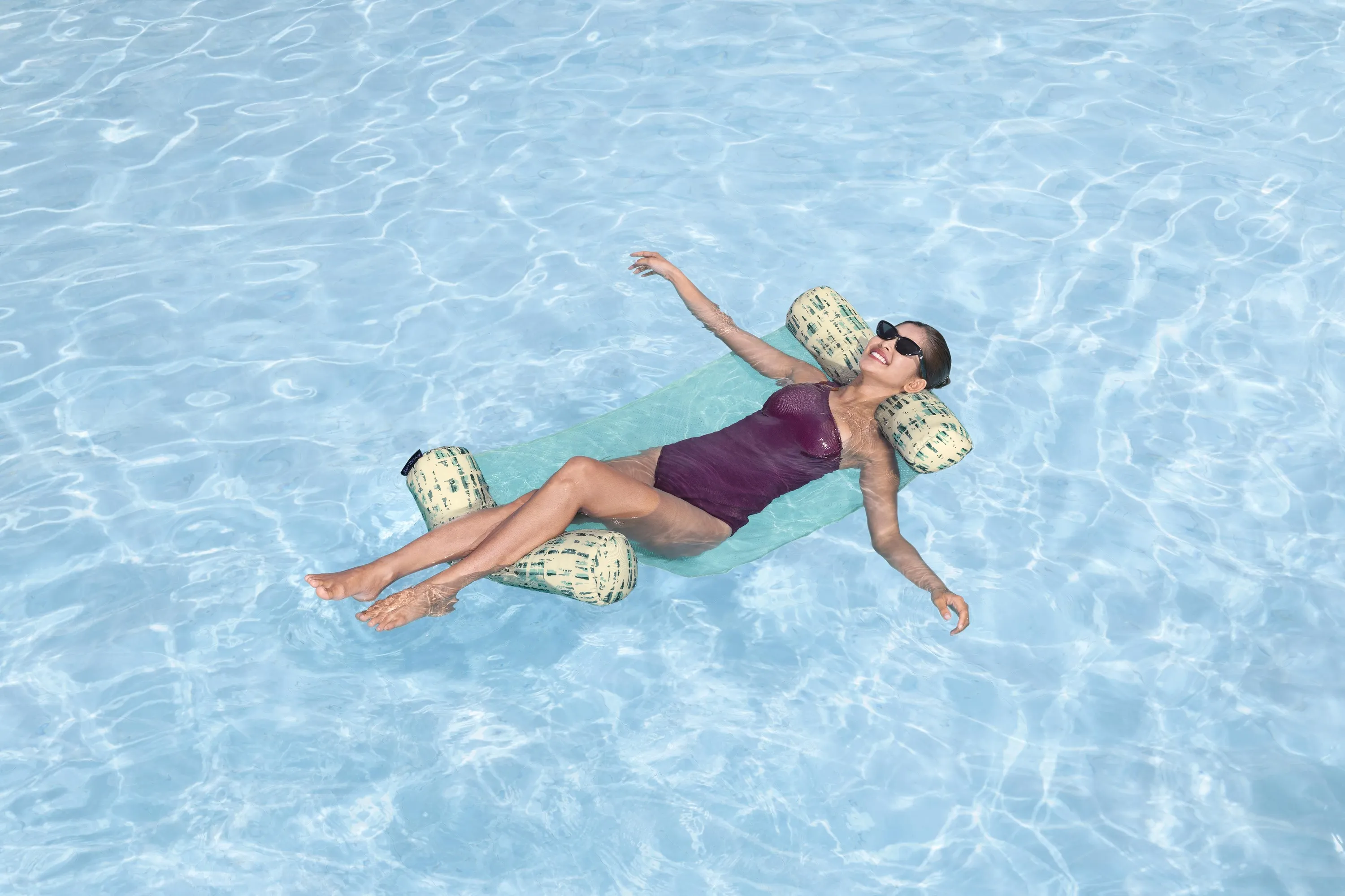 BESTWAY 43909 Kelluva riippumatto Everluxe 1,220 &times; 650 mm moniv&auml;rinen PVC