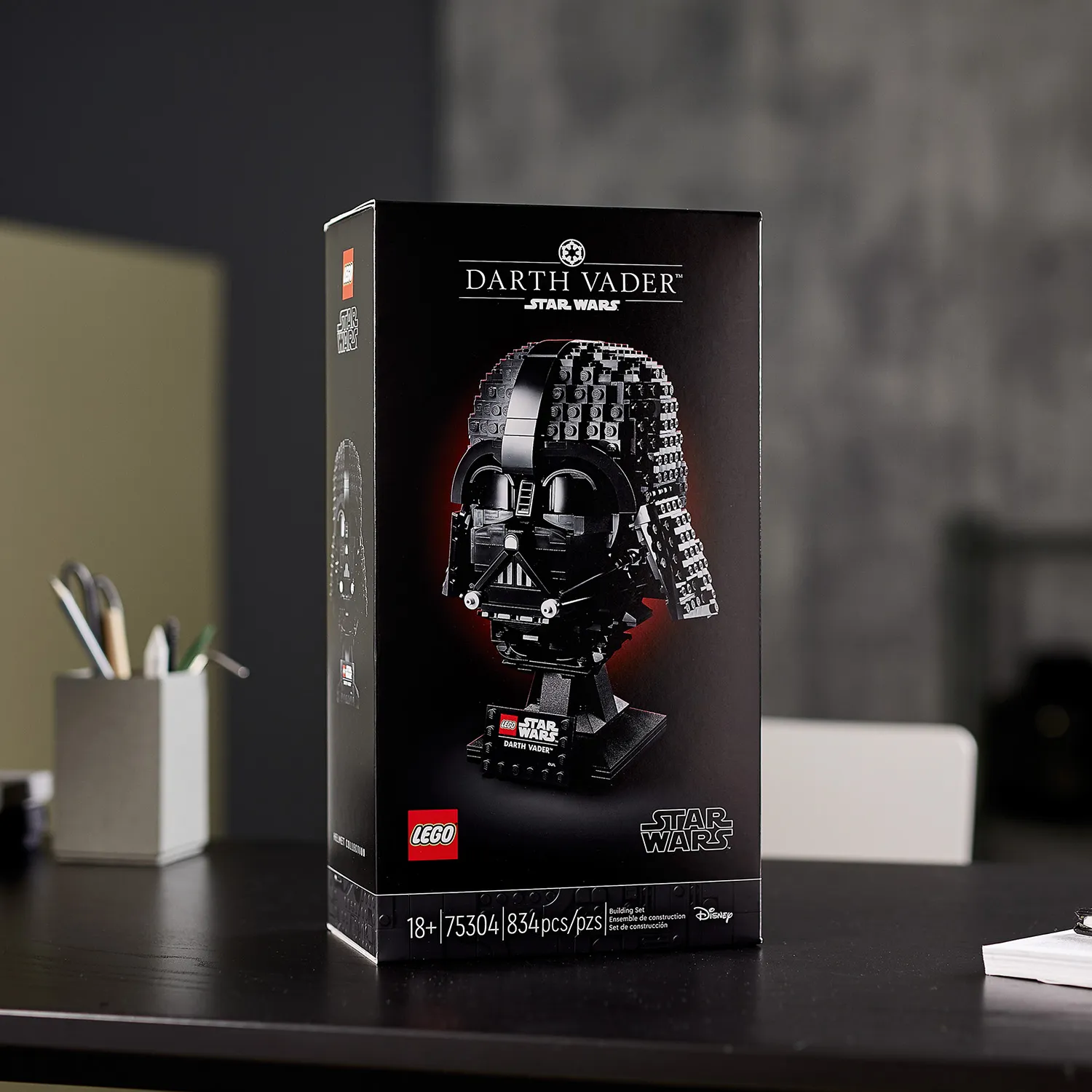 LEGO Star Wars Darth Vader Helmet 75304