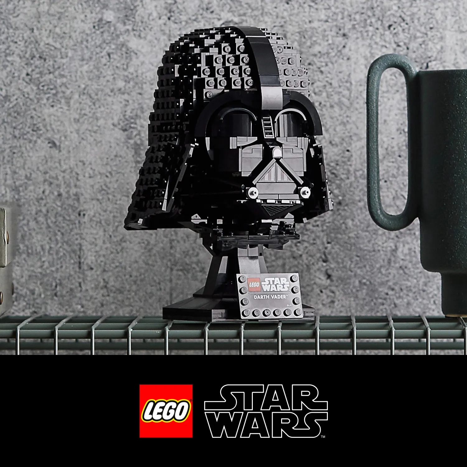 LEGO Star Wars Darth Vader Helmet 75304