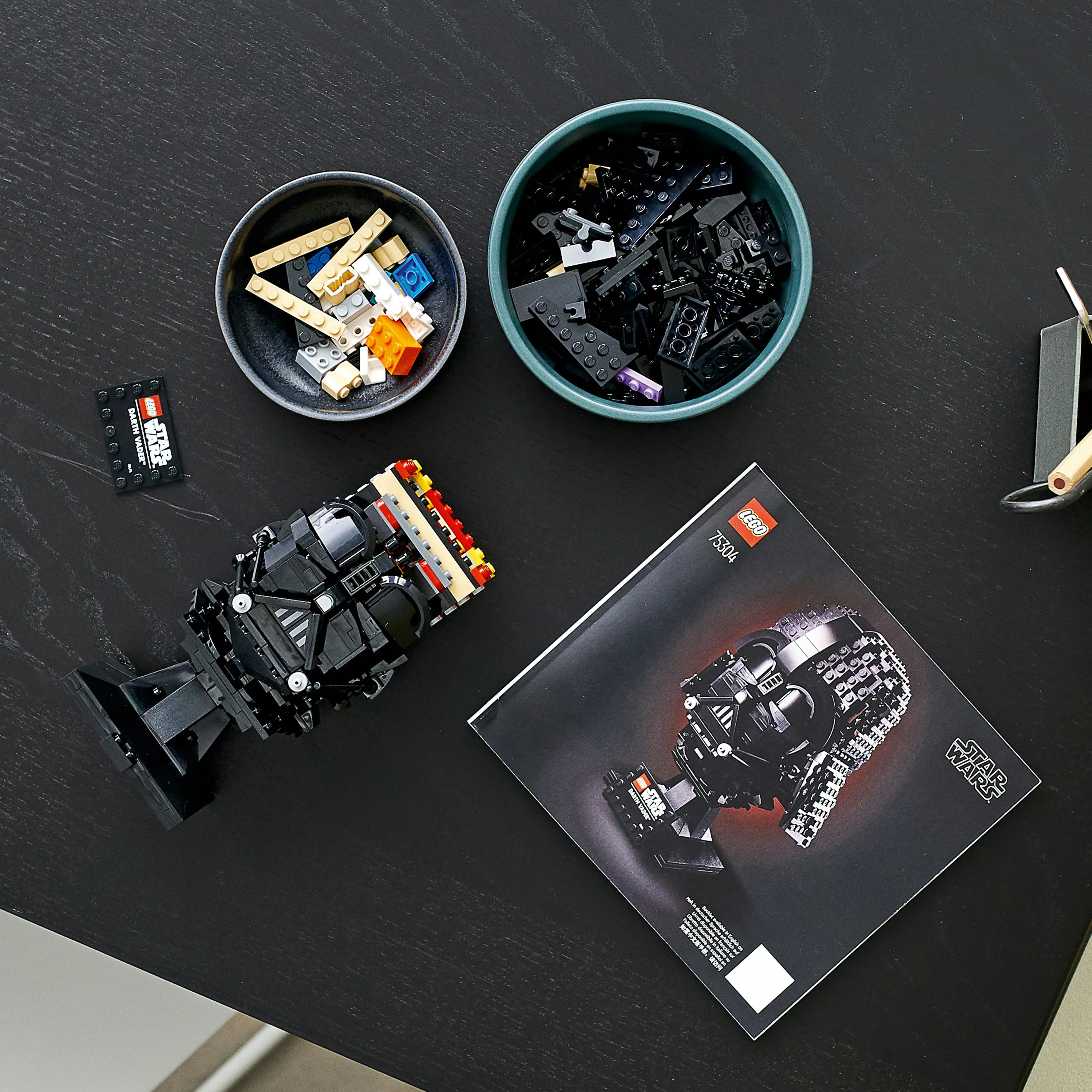 LEGO Star Wars Darth Vader Helmet 75304