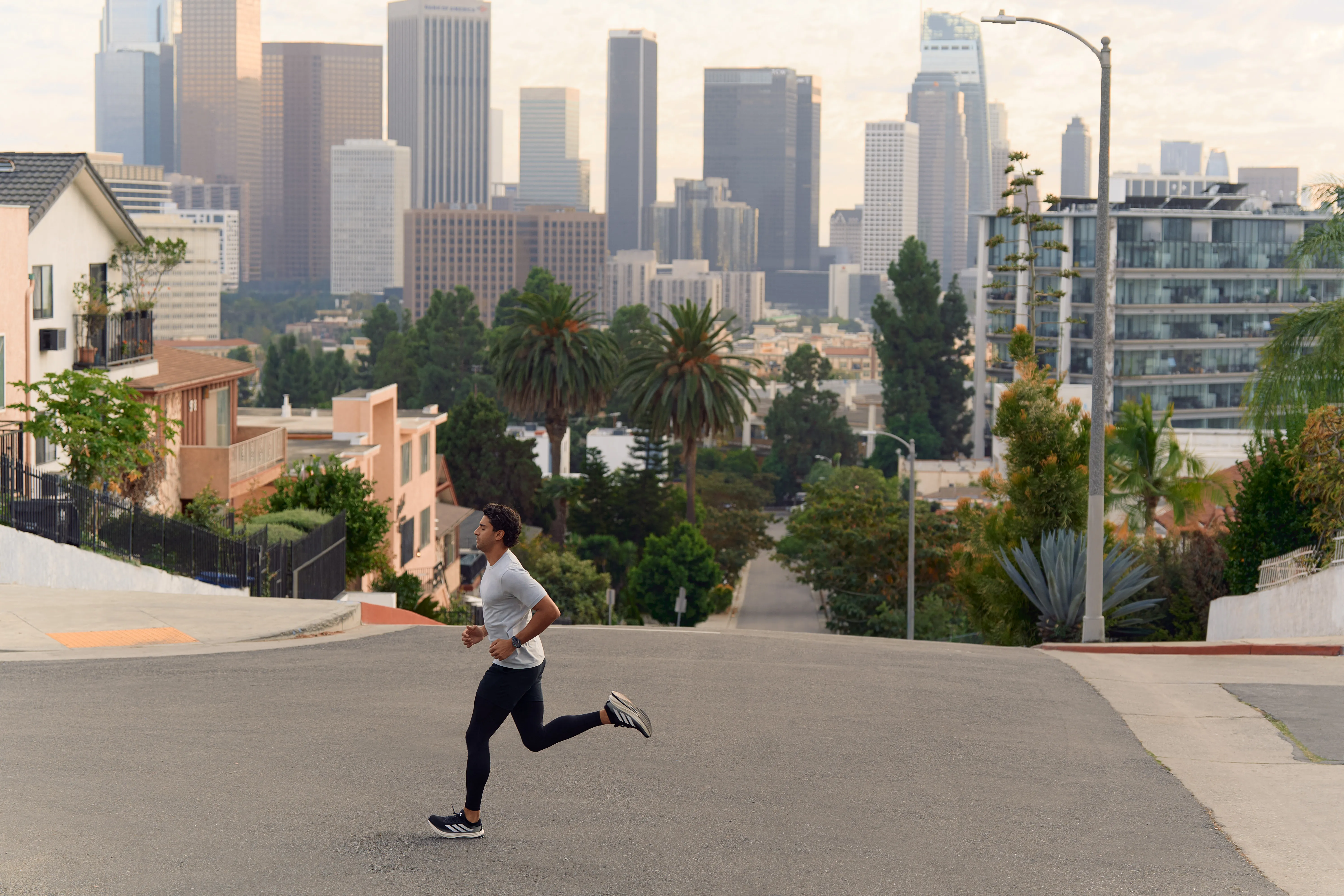 Amazfit Active Max NFC 48mm smartklocka, svart