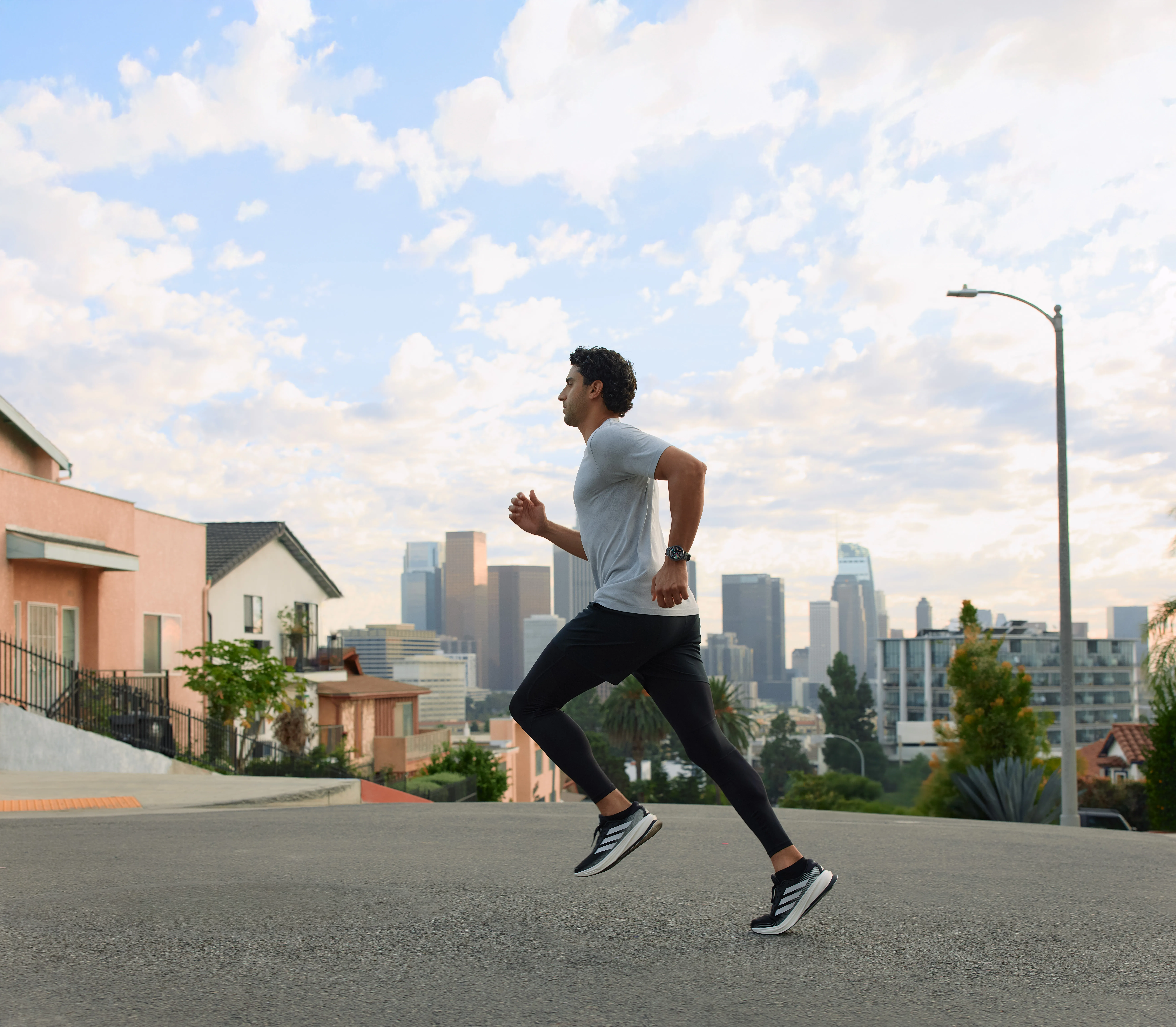 Amazfit Active Max NFC 48mm smartklocka, svart