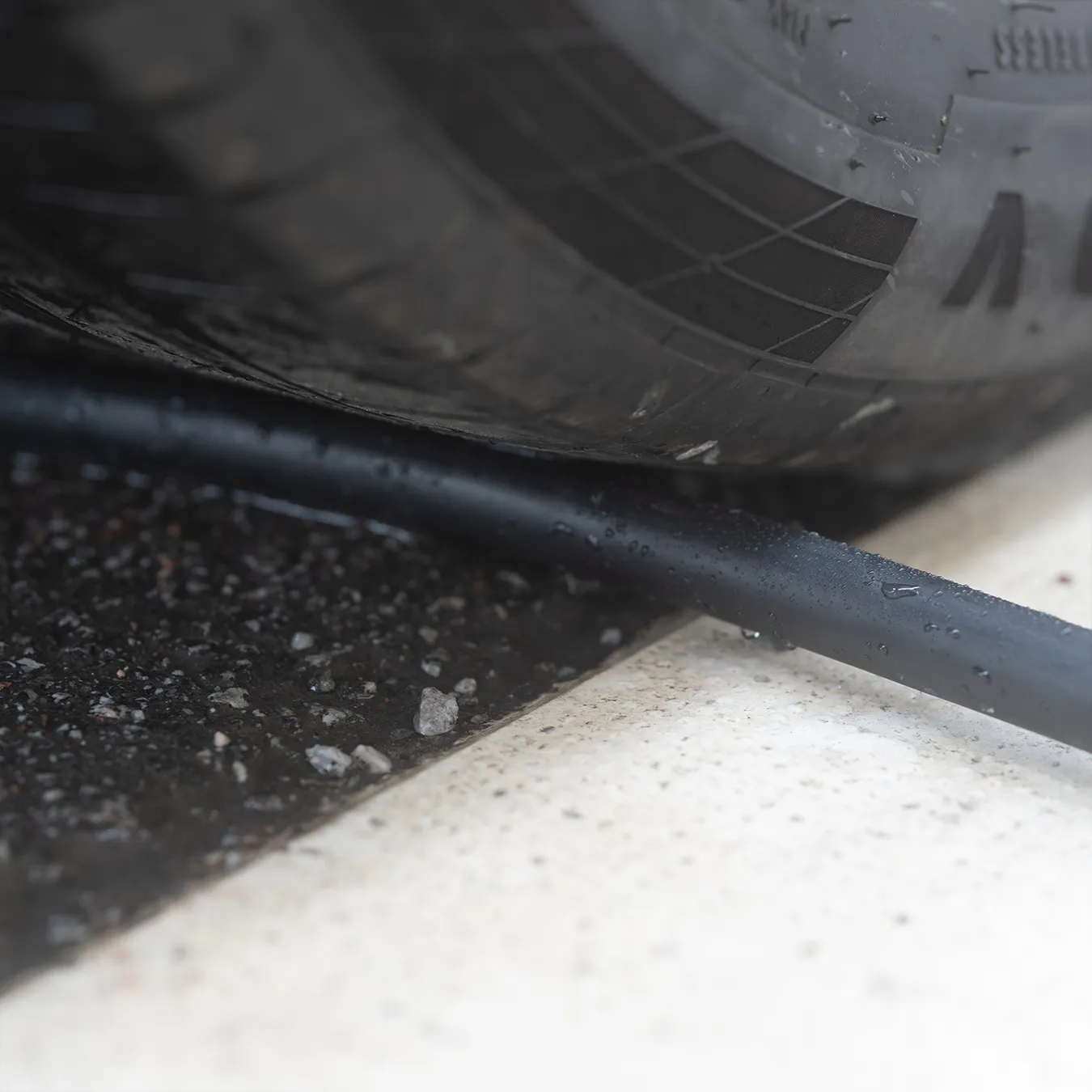 DELTACO e-Charge, cable type 2 - type 2, 3 phase, 32A, 3M - electric car charging cable
