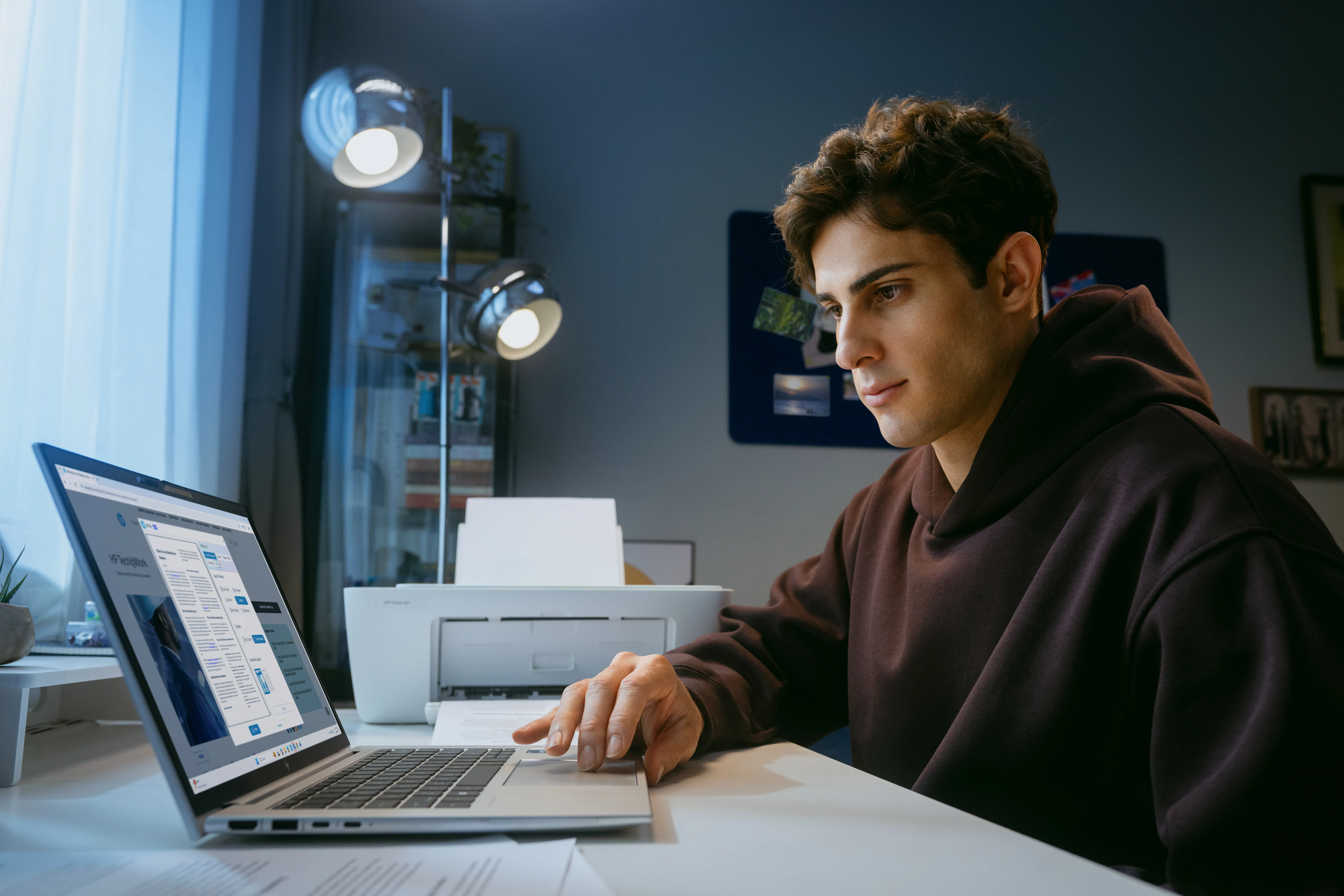 HP DeskJet 2922 All-in-One Printer