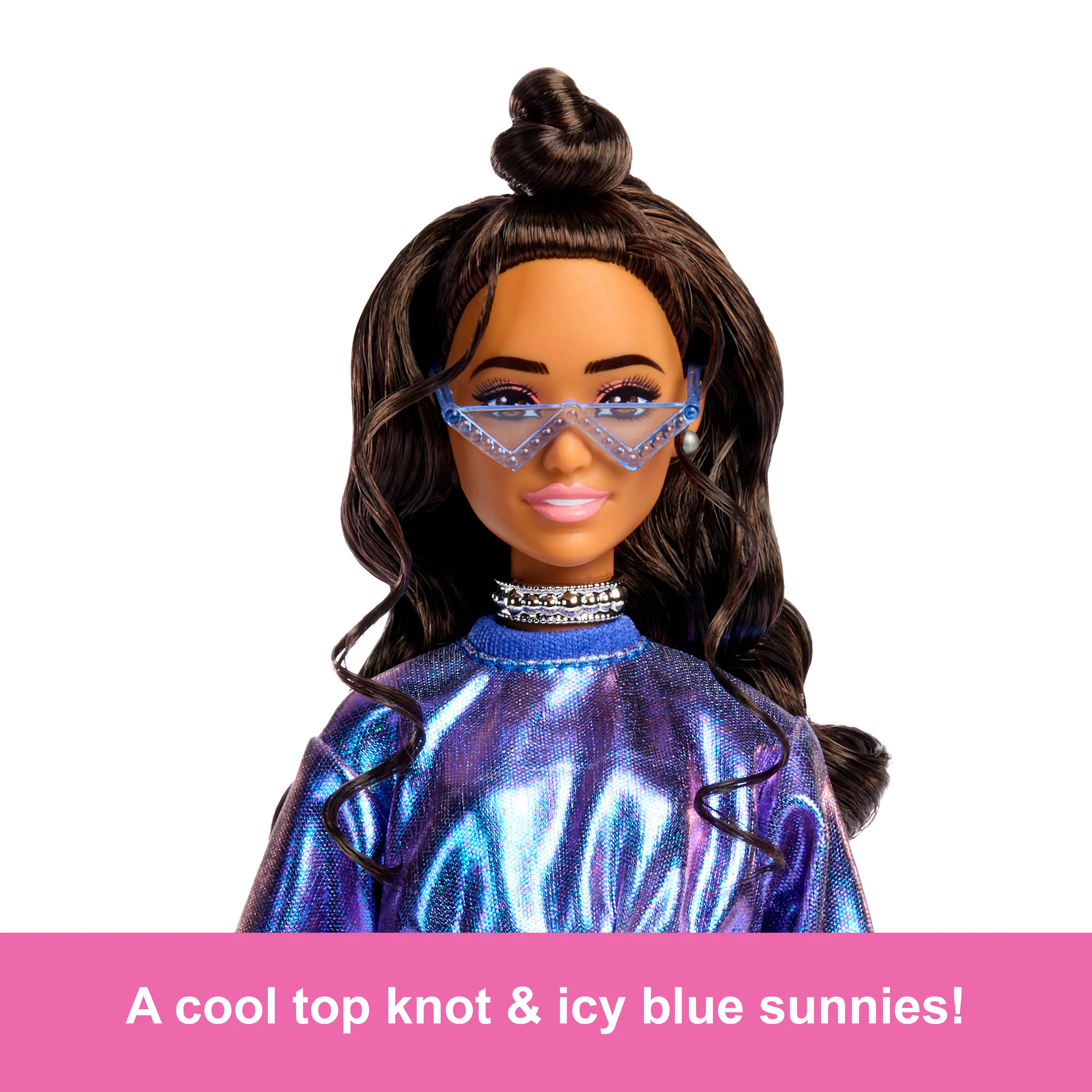 Barbie Barbie Deluxe Style in blue metallic outfit, doll
