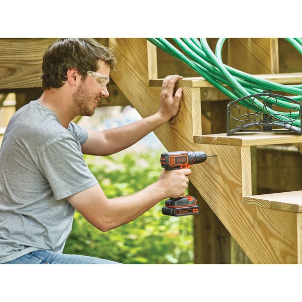 BLACK+DECKER BDCDC18KB-QW -akkuporakone + 2 batteries + Kitbox