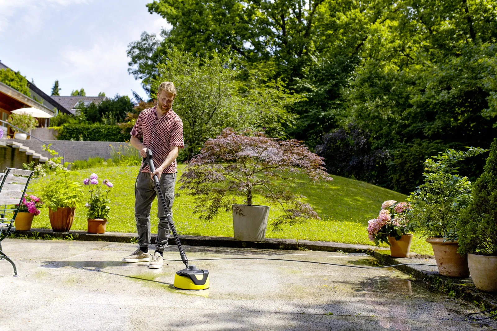 K&auml;rcher K 4 Comfort Premium Home Pressure Washer 1800 w 130 bar 420 l per hour Yellow