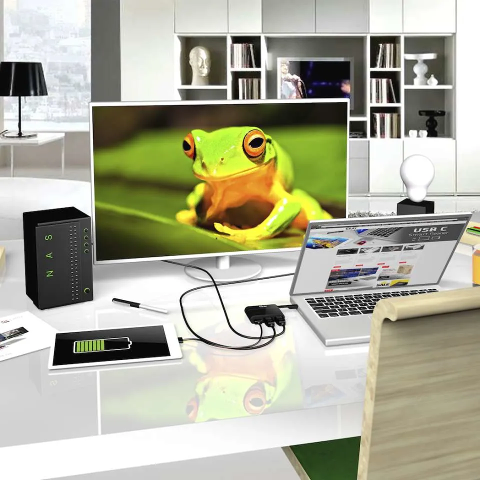 Club3D Type C to HDMI 2.0 USB Charging Mini Dock - dock, Black