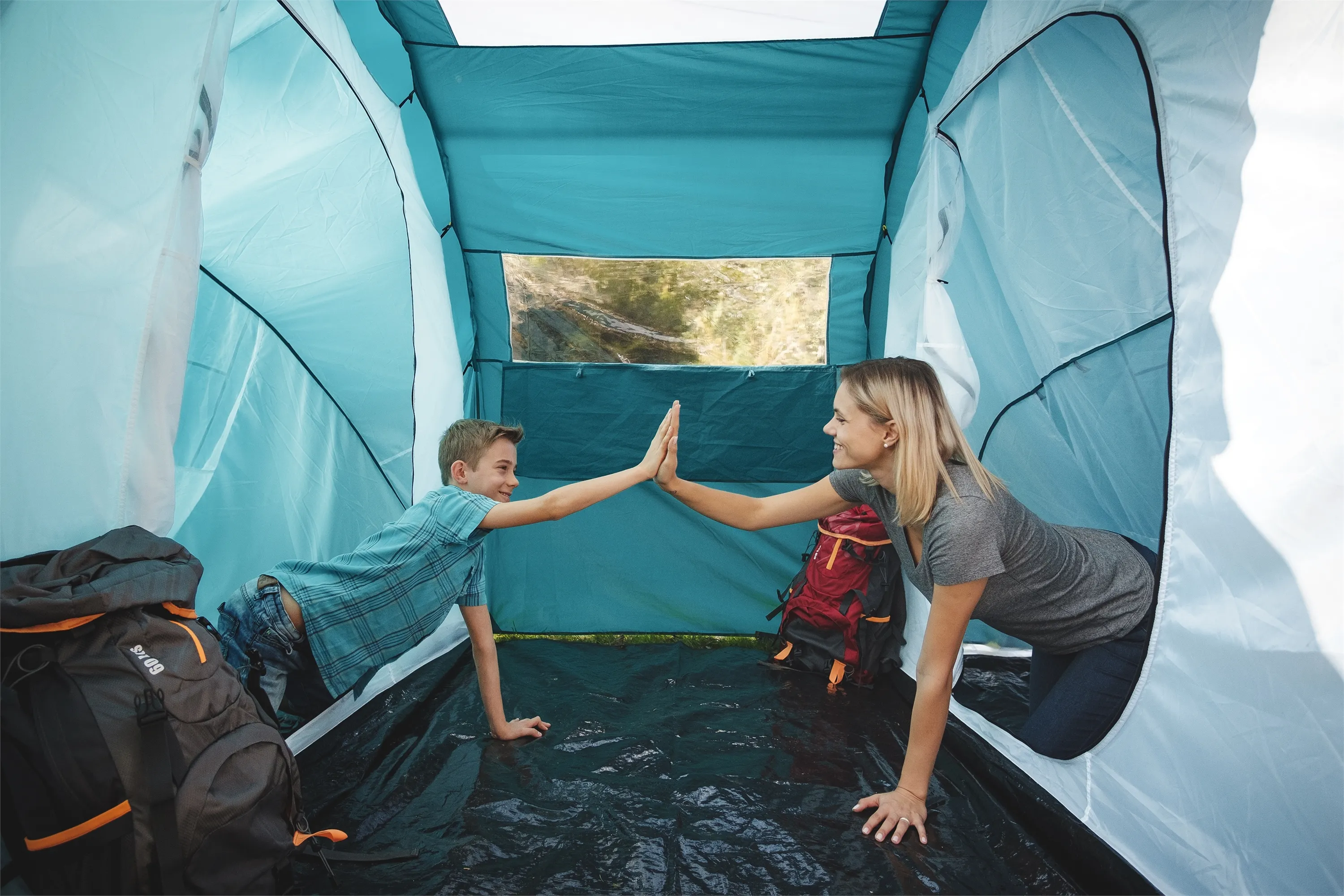 BESTWAY Family Ground 4-Person Tent 4.60 x  2.30 x  1.85 m Polyester Blue/White