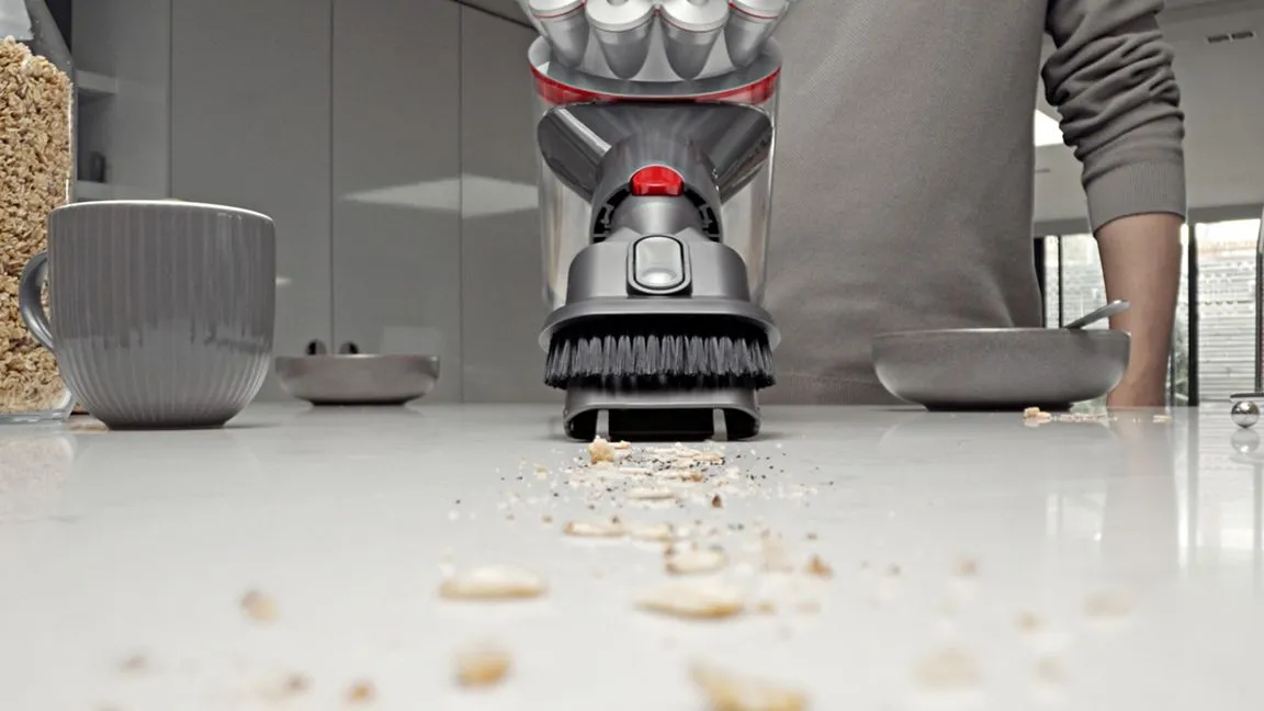 Dyson Car & Boat - handheld vacuum