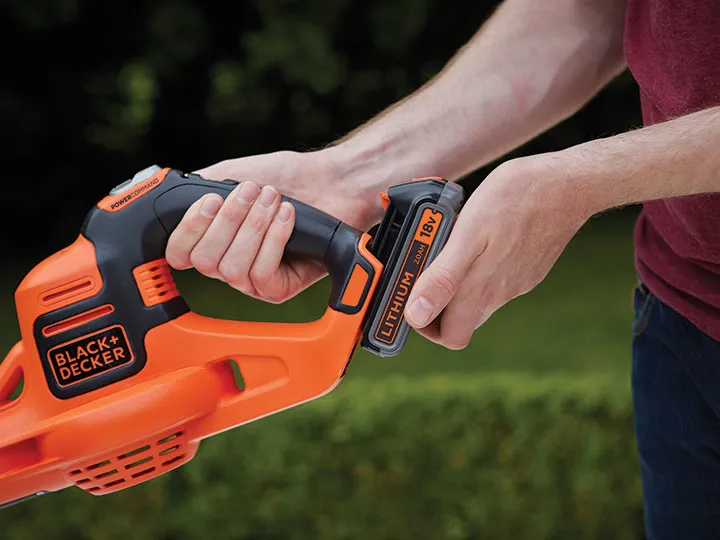 BLACK+DECKER GWC1820PC-QW 18V 2.0Ah akkuk&auml;ytt&ouml;inen lehtipuhallin ja imuri, 209 km/h, musta/oranssi