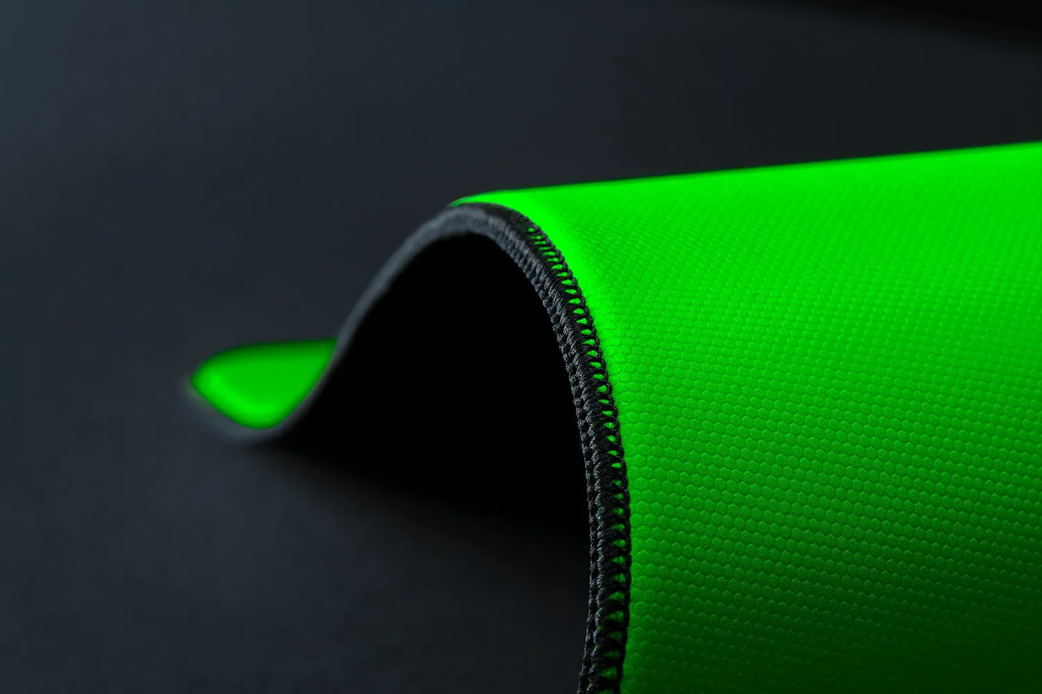 Razer Gigantus V2 Pro L gamingmusmatta, svart