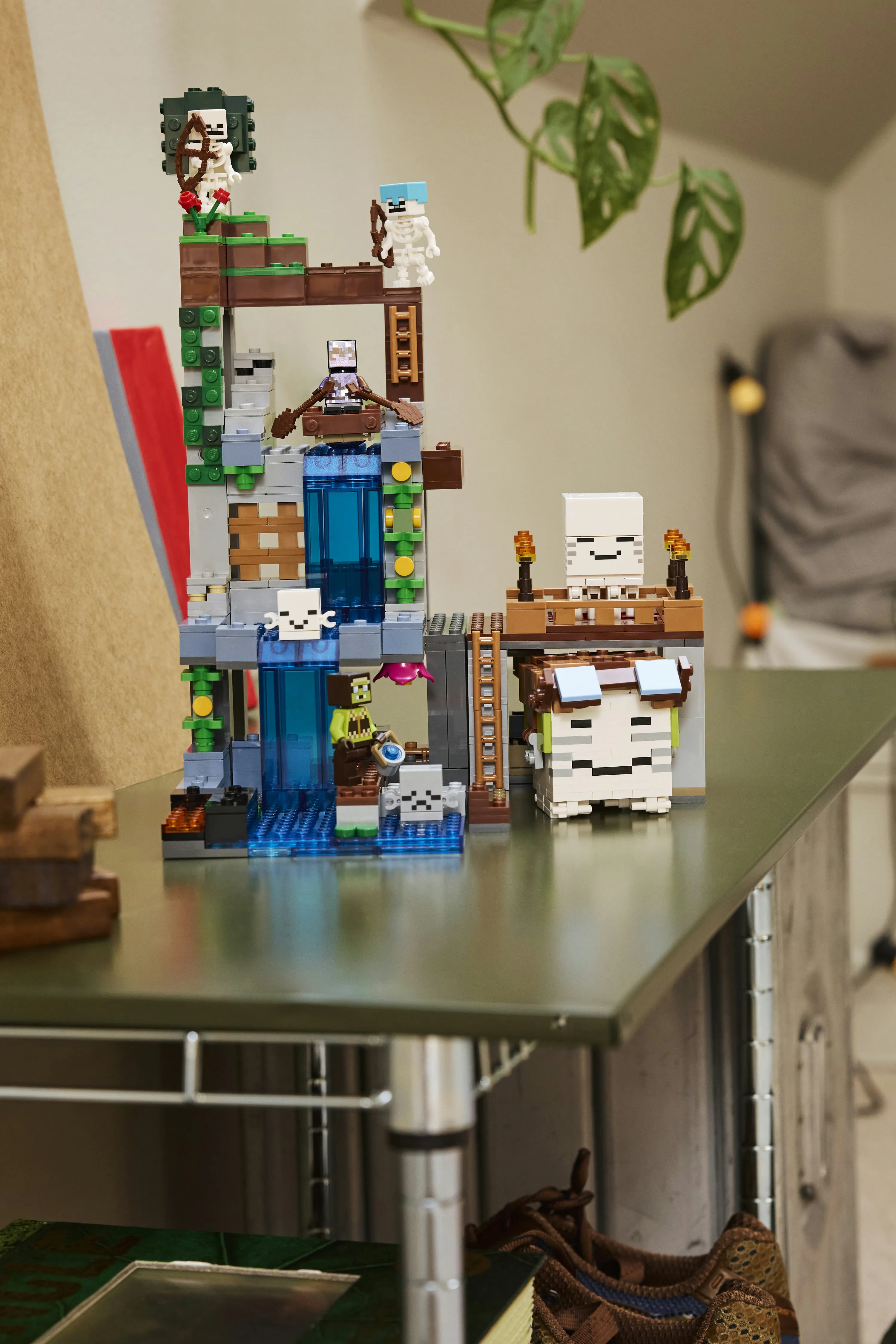 LEGO Minecraft Ghast Station 21597