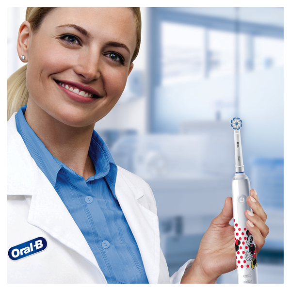 Oral-B Pro 3 Junior - electric toothbrush, Black, Blue