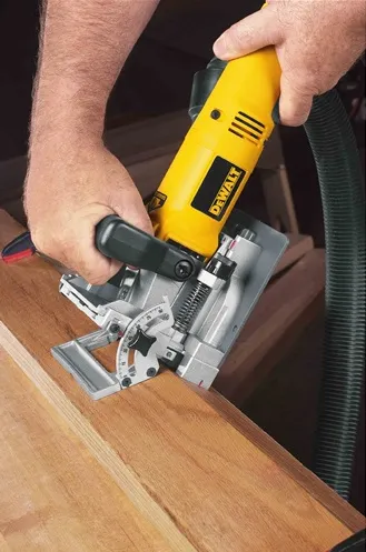 DeWALT DW682K-QS