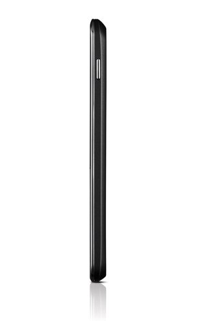 LG Nexus 4 E960 - Android Phone - GSM / UMTS - 3G HSPA+ - 16 Gt - 4.7&quot; - True HD IPS Plus - musta