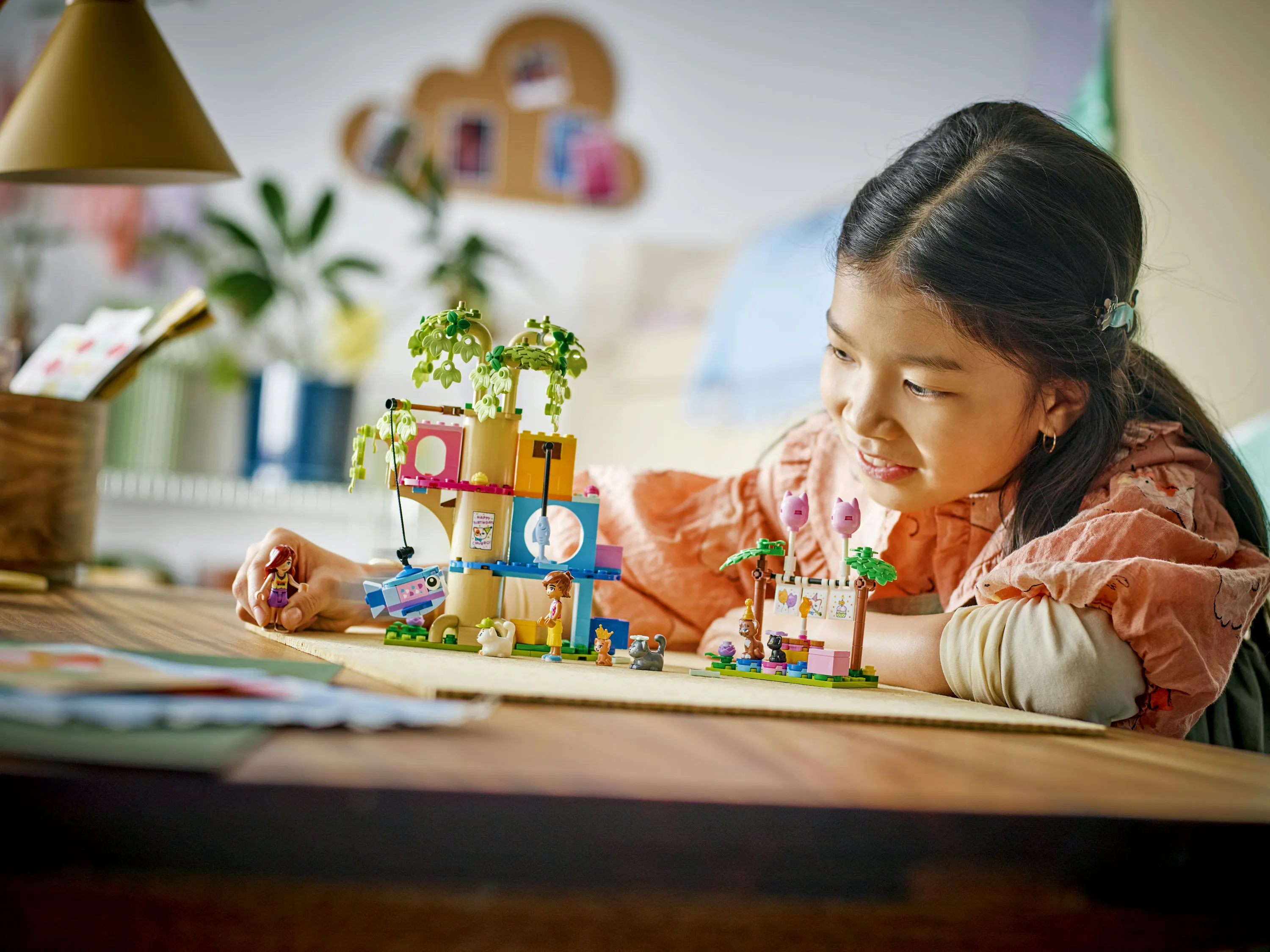 LEGO Friends Cat Birthday Party and Tree House 42666