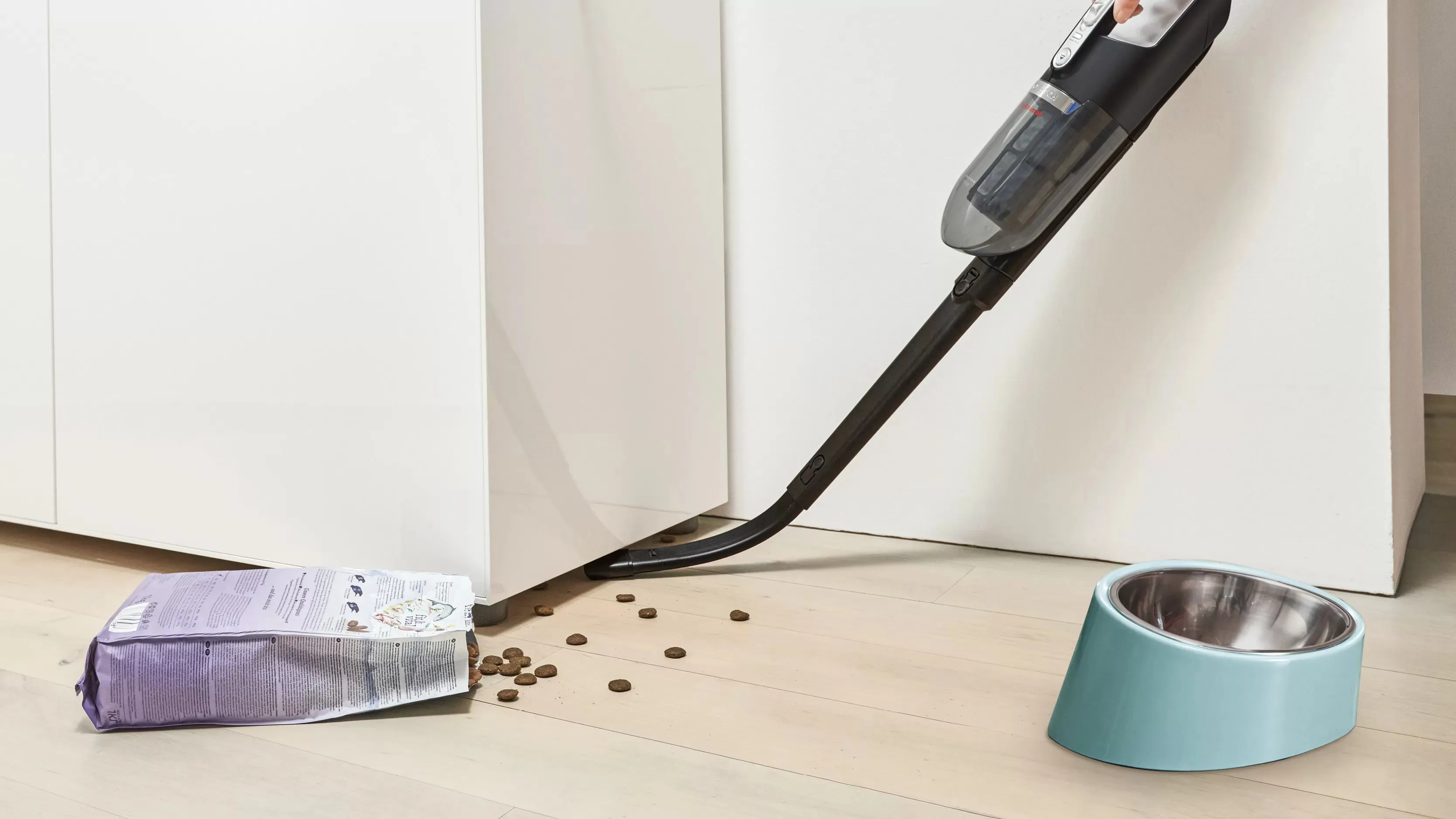 Bosch Flexxo Gen2 ProAnimal BBH3ZOO28 0,4 L 2,15 Ah pussiton -varsi-imuri, punainen