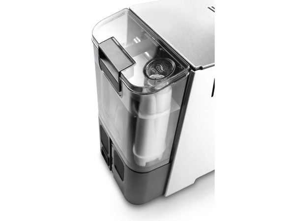 DeLonghi ETAM36.365M PrimaDonna XS kahviautomaatti maitokannulla