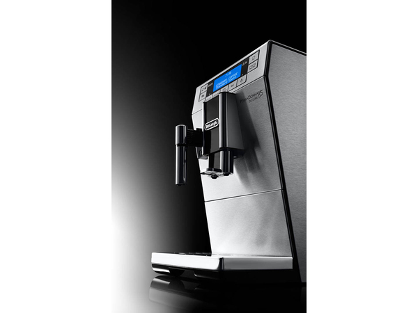 DeLonghi ETAM36.365M PrimaDonna XS kahviautomaatti maitokannulla