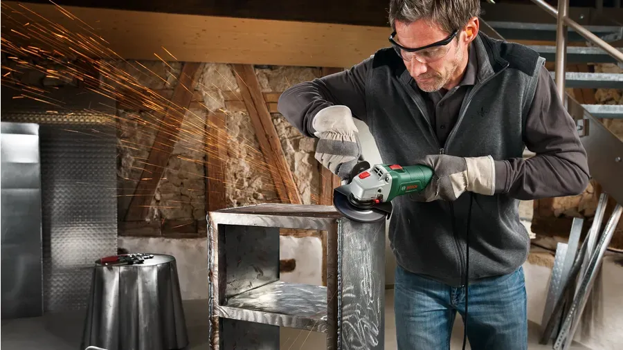 Bosch angle grinder UniversalGrind 750-115 (green/black, 750 watts)