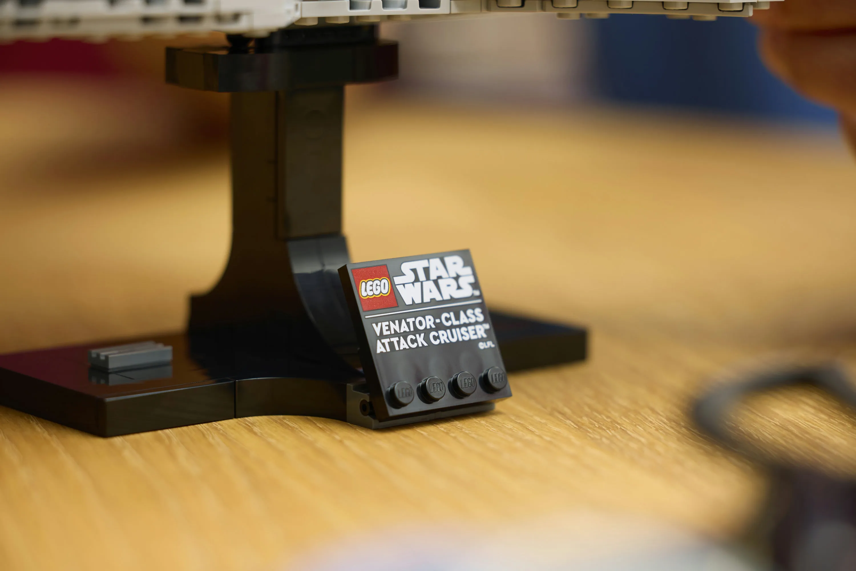 LEGO Star Wars Venator-luokan hy&ouml;kk&auml;ysristeilij&auml; 75441