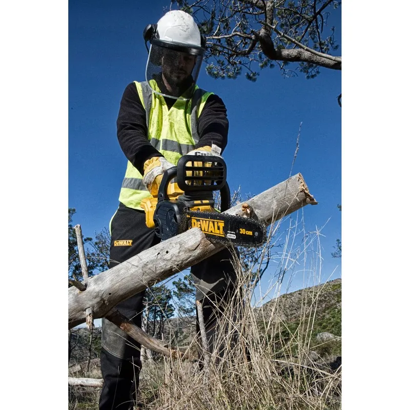 DeWALT XR DCM565N-XJ - chainsaw whit battery