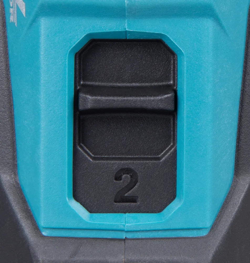 Makita -18 V akkuk&auml;ytt&ouml;inen iskuporakone
