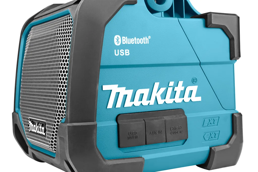 Makita DMR202