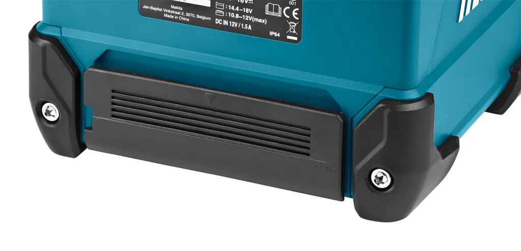 Makita DMR202