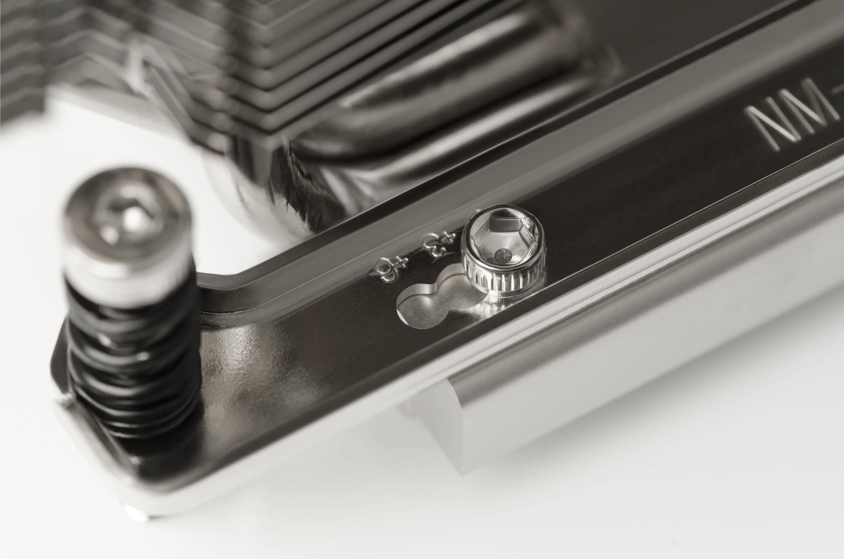 Noctua NH-U12S TR4-SP3 U-Type Premium -prosessorij&auml;&auml;hdytin