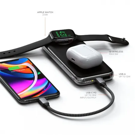 Satechi Quatro - Powerbank med inbyggd Qi-laddning och Apple Watch laddning